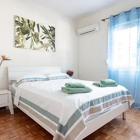 Apartament Castaway Beach Limassol